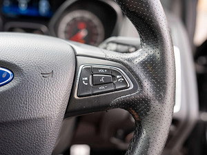 Ford Focus thumbnail