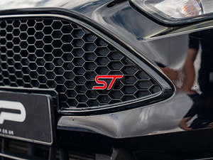 Ford Focus thumbnail