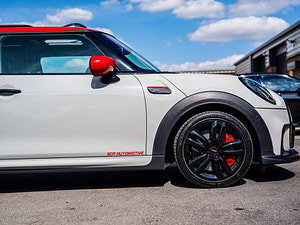 MINI Hatch thumbnail