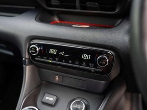 Toyota GR YARIS thumbnail
