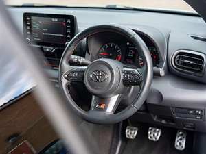 Toyota GR YARIS thumbnail