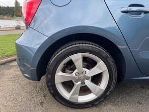 Audi A1 thumbnail