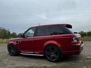 Land Rover Range Rover Sport thumbnail