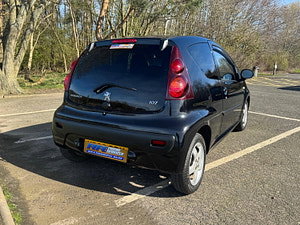 Peugeot 107 thumbnail