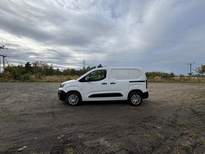 Peugeot Partner thumbnail