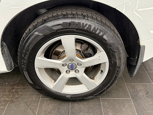 Volvo XC60 thumbnail
