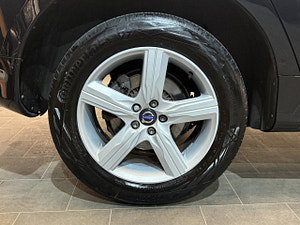 Volvo XC60 thumbnail