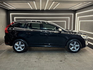 Volvo XC60 thumbnail