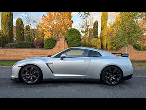Nissan GT-R thumbnail