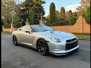 Nissan GT-R thumbnail