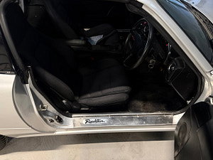 Mazda MX-5 thumbnail