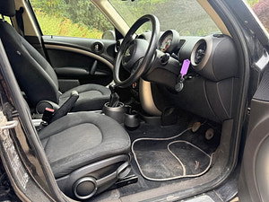 MINI Countryman thumbnail