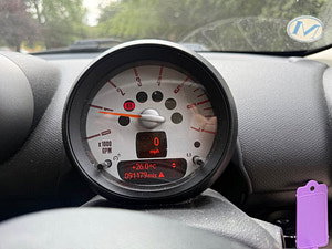 MINI Countryman thumbnail