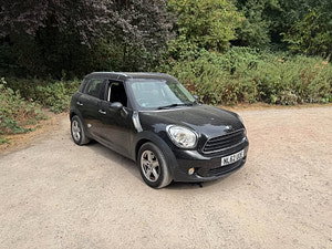 MINI Countryman thumbnail
