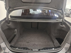 BMW 5 Series thumbnail