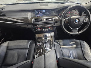 BMW 5 Series thumbnail