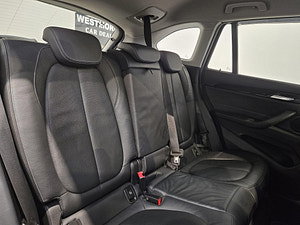 BMW X1 thumbnail