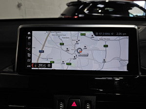 BMW X1 thumbnail