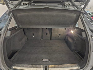 BMW X1 thumbnail