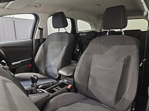 Ford Focus thumbnail