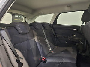 Ford Focus thumbnail