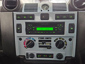 Land Rover Defender 90 thumbnail