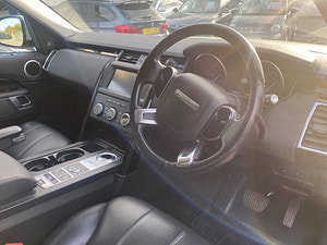 Land Rover DISCOVERY thumbnail