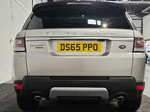 Land Rover Range Rover Sport thumbnail