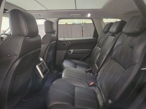 Land Rover Range Rover Sport thumbnail