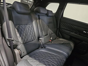 Mitsubishi Outlander thumbnail