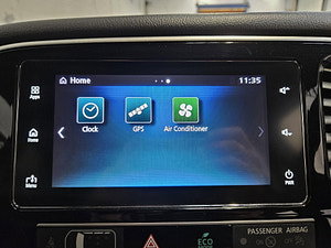 Mitsubishi Outlander thumbnail