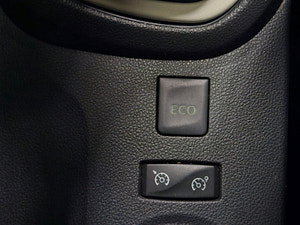 Renault Captur thumbnail
