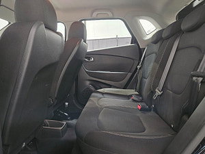 Renault Captur thumbnail