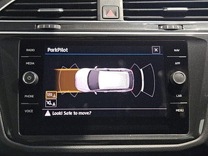 Volkswagen Tiguan thumbnail