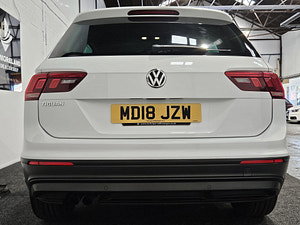 Volkswagen Tiguan thumbnail