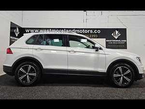 Volkswagen Tiguan thumbnail