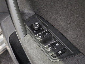 Volkswagen Tiguan thumbnail