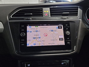 Volkswagen Tiguan thumbnail