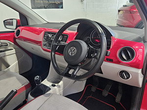 Volkswagen up! thumbnail