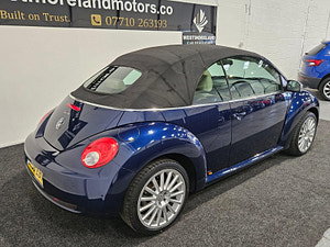 Volkswagen Beetle thumbnail