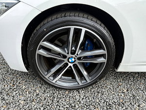 BMW 3 Series thumbnail