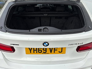 BMW 3 Series thumbnail