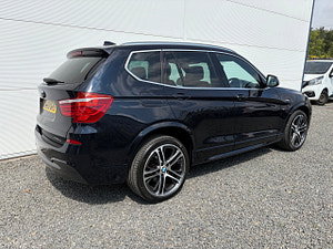 BMW X3 thumbnail