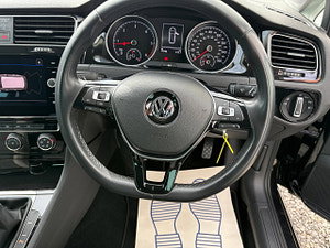 Volkswagen Golf thumbnail