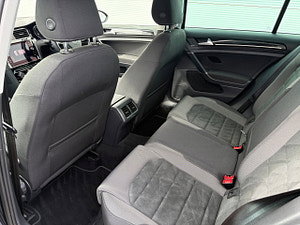 Volkswagen Golf thumbnail