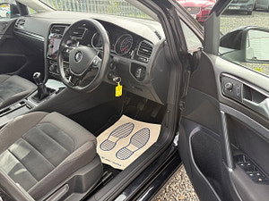 Volkswagen Golf thumbnail