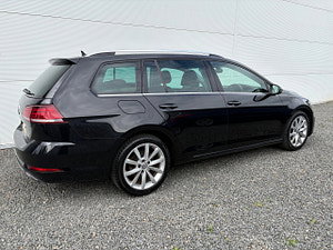Volkswagen Golf thumbnail