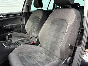 Volkswagen Golf thumbnail