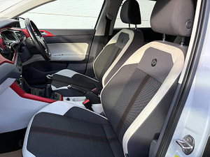 Volkswagen Polo thumbnail