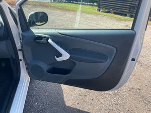 Ford Ka thumbnail